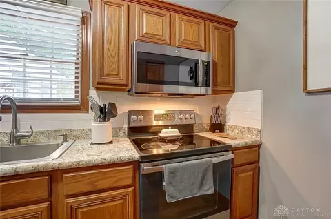 709 Hiser Ave, Springfield, OH 45503 photo 11