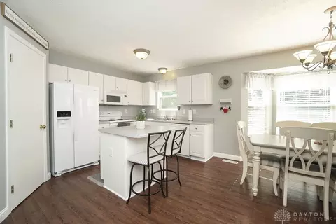 640 Weeping Willow Ln, Maineville, OH 45039 photo 9