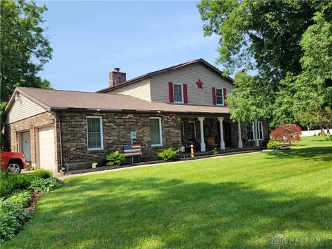 4317 Lone Wolf Ave, Springfield, OH 45502 photo 1