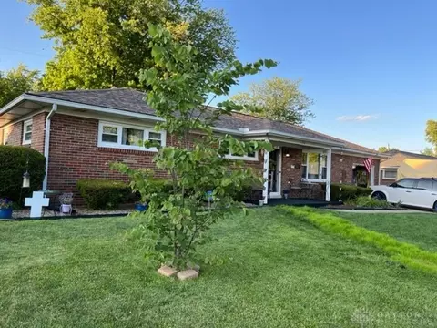 1126 Torrence Dr, Springfield, OH 45503 photo 3