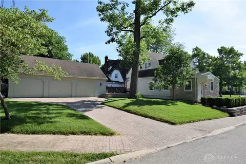 1753 Walnut Ter, Springfield, OH 45504 photo 3