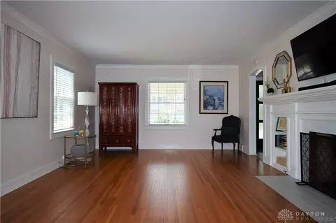1753 Walnut Ter, Springfield, OH 45504 photo 9