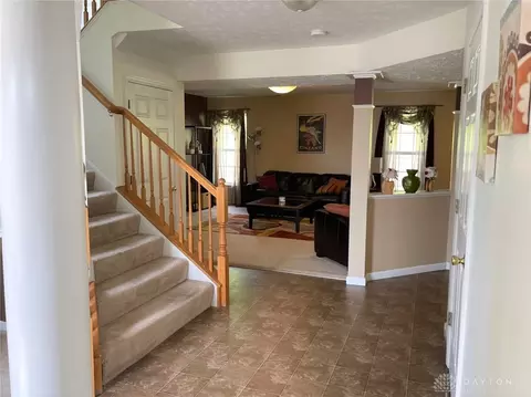 10 Teil Tree Ct, Monroe, OH 45050 photo 4