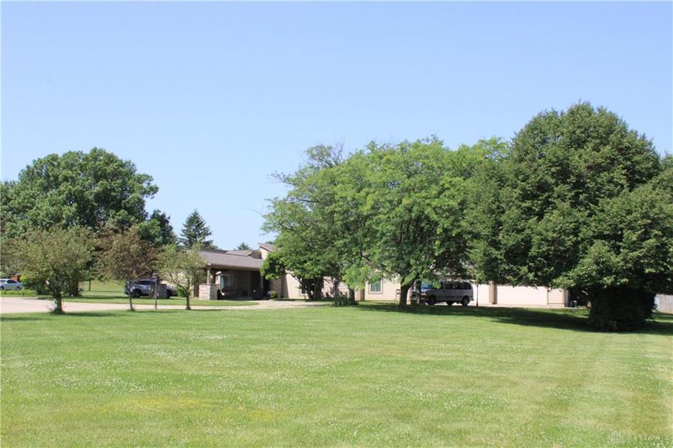  9871 Paragon Rd, Dayton, OH 45458 photo 6
