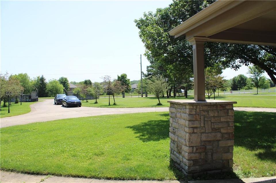  9871 Paragon Rd, Dayton, OH 45458 photo 20