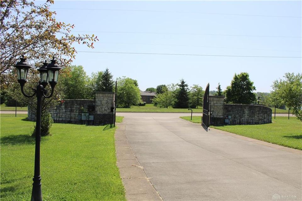  9871 Paragon Rd, Dayton, OH 45458 photo 7