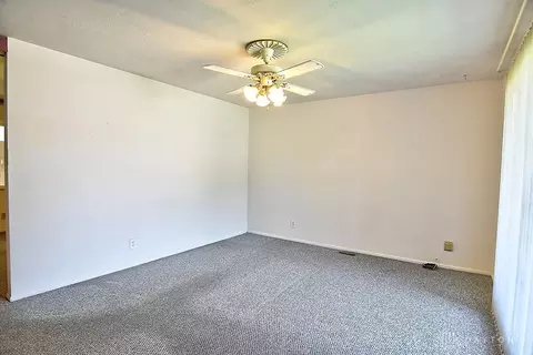 55 Walnut Pl, Springboro, OH 45066 photo 4
