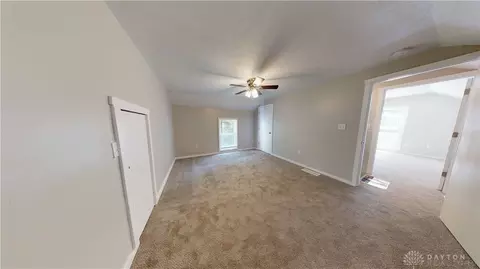 409 N Bell Ave, Springfield, OH 45504 photo 13