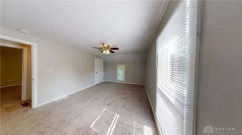 409 N Bell Ave, Springfield, OH 45504 photo 8