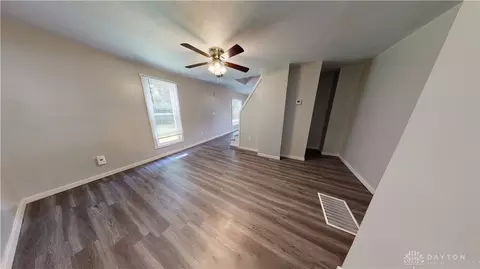 409 N Bell Ave, Springfield, OH 45504 photo 6