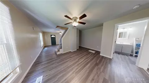 409 N Bell Ave, Springfield, OH 45504 photo 3