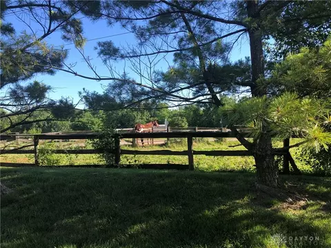 7724 Hackney Cir, Maineville, OH 45039 photo 9