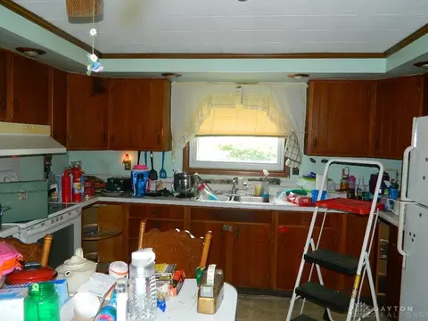 4975 E County Line Rd, Springfield, OH 45502 photo 8
