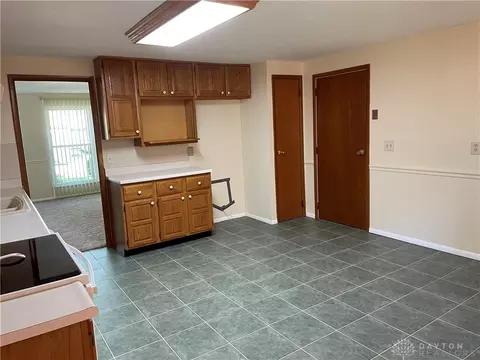 4481 Otis St, Enon, OH 45323 photo 10