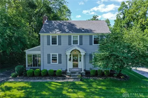 19 W Home Rd, Springfield, OH 45504