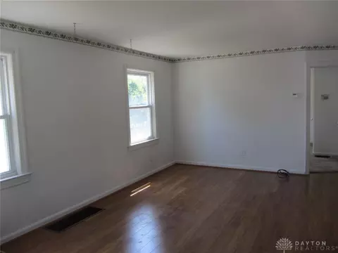 2925 Dwight Ave, Dayton, OH 45420 photo 3