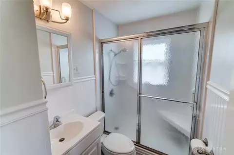 2247 E Bataan Dr, Dayton, OH 45420 photo 22
