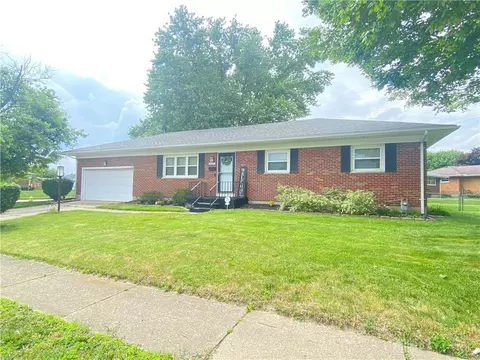 4807 Lehigh Dr, Springfield, OH 45503 photo 1