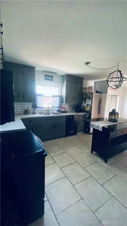 4807 Lehigh Dr, Springfield, OH 45503 photo 3