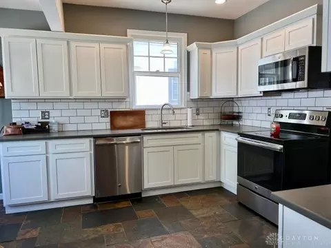 1750 Stratford Pl, Springfield, OH 45504 photo 13