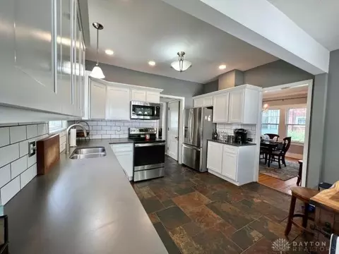 1750 Stratford Pl, Springfield, OH 45504 photo 18
