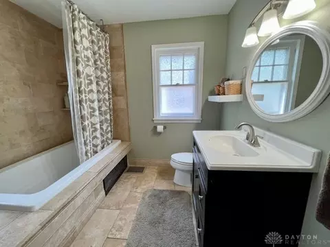 1750 Stratford Pl, Springfield, OH 45504 photo 23