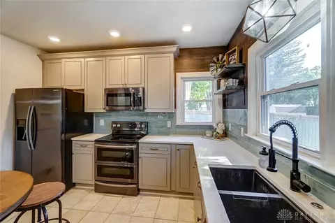 40 E Mill St, Springboro, OH 45066 photo 16