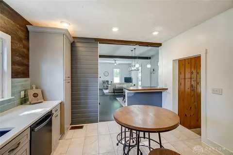 40 E Mill St, Springboro, OH 45066 photo 15