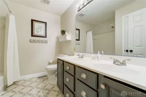 15 Artesian Ct, Springboro, OH 45066 photo 40