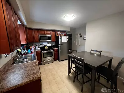 110 Normal Dr, Franklin, OH 45005 photo 5