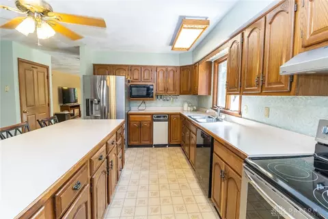 400 Lowell Ave, Eldorado, OH 45321 photo 25