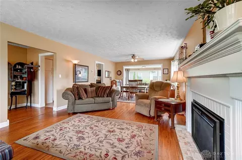 1738 Longview Dr, Springfield, OH 45504 photo 6