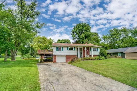 2464 Brookdale Dr, Springfield, OH 45502 photo 3