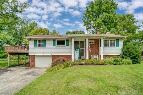 2464 Brookdale Dr, Springfield, OH 45502 photo 1