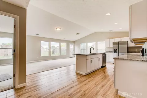 656 Diamond Loop, Middletown, OH 45044 photo 8