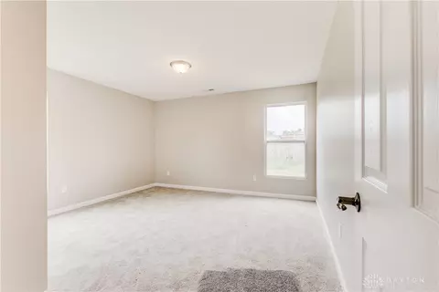 656 Diamond Loop, Middletown, OH 45044 photo 25