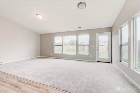 656 Diamond Loop, Middletown, OH 45044 photo 16