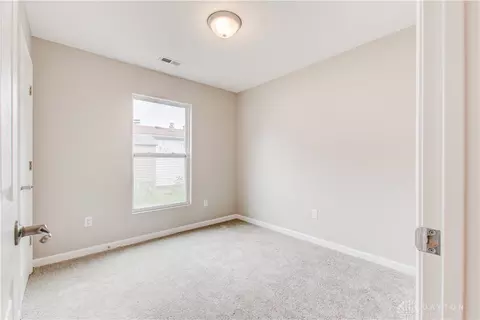 656 Diamond Loop, Middletown, OH 45044 photo 21