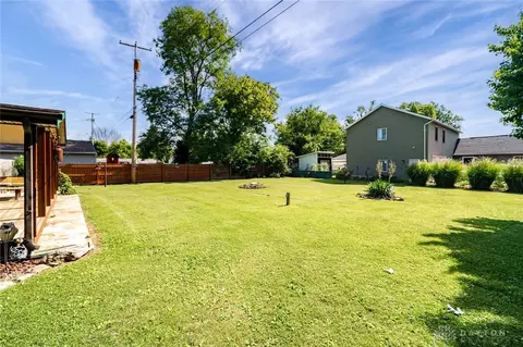 20 Juniper Rd, Crystal Lakes, OH 45341 photo 22