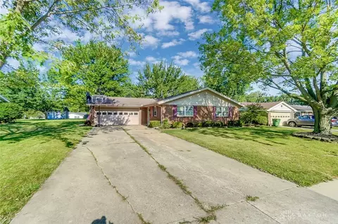213 Hall Ave, Sidney, OH 45365 photo 2