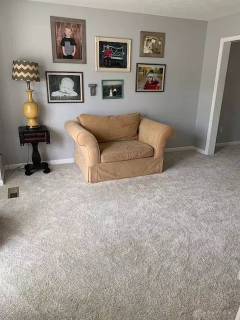 220 Kitty Hawk Dr, Springboro, OH 45066 photo 4