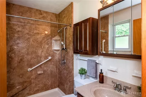 8660 Haddix Rd, Fairborn, OH 45324 photo 37