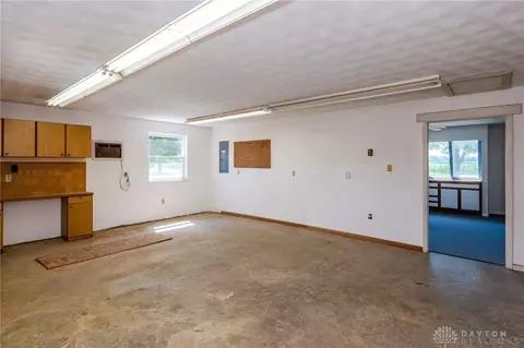 8660 Haddix Rd, Fairborn, OH 45324 photo 25