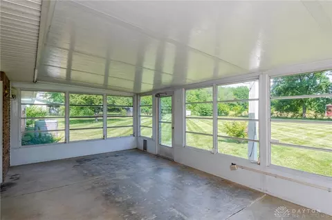 8660 Haddix Rd, Fairborn, OH 45324 photo 22