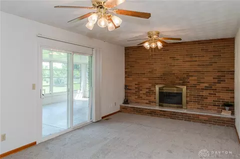 8660 Haddix Rd, Fairborn, OH 45324 photo 18