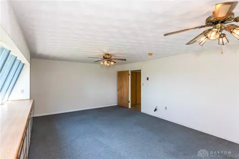 8660 Haddix Rd, Fairborn, OH 45324 photo 33