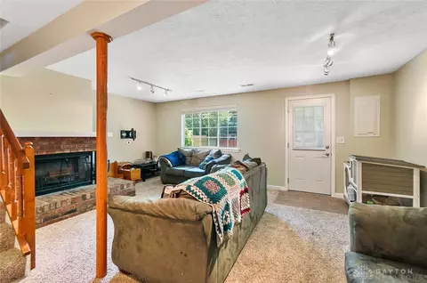 2845 Millbank Row, Maineville, OH 45039 photo 15
