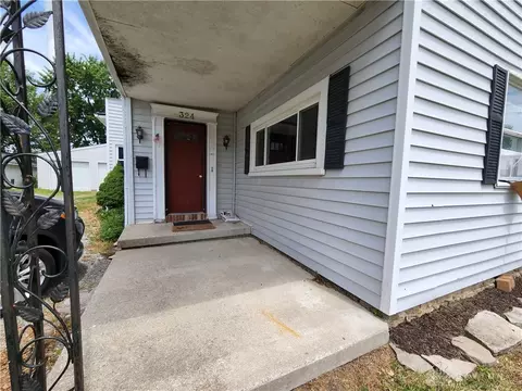 324 E Lincoln Ave, Ada, OH 45810 photo 3