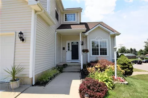477 Carillion Dr, Springfield, OH 45503 photo 5