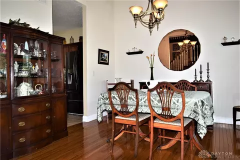 477 Carillion Dr, Springfield, OH 45503 photo 8